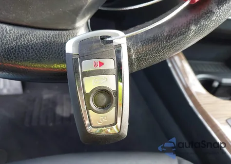 2011 BMW X3 xDrive35I z USA, uszkodzony, nr VIN 5UXWX7C56BLT78989